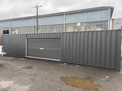 container large with side double roller door install